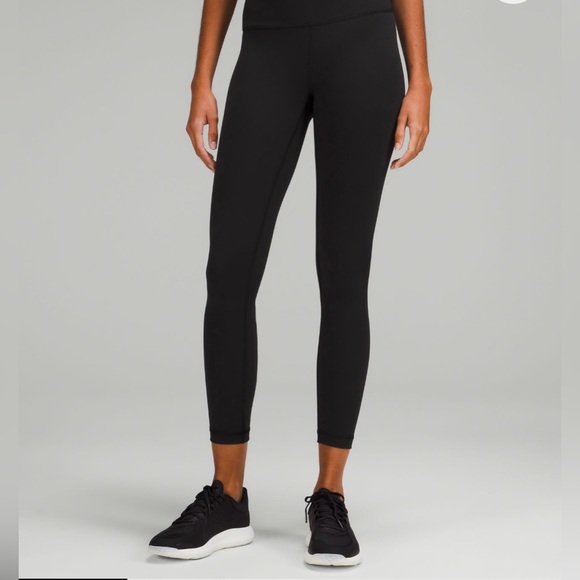 Lululemon Wunder Train High-Rise Leggings - size 6 - 28 inches - black - Picture 8 of 10